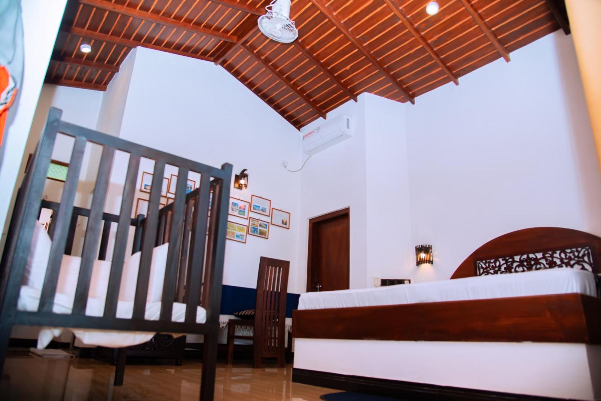 Shadow Surf Bay Hotell Tangalle Eksteriør bilde